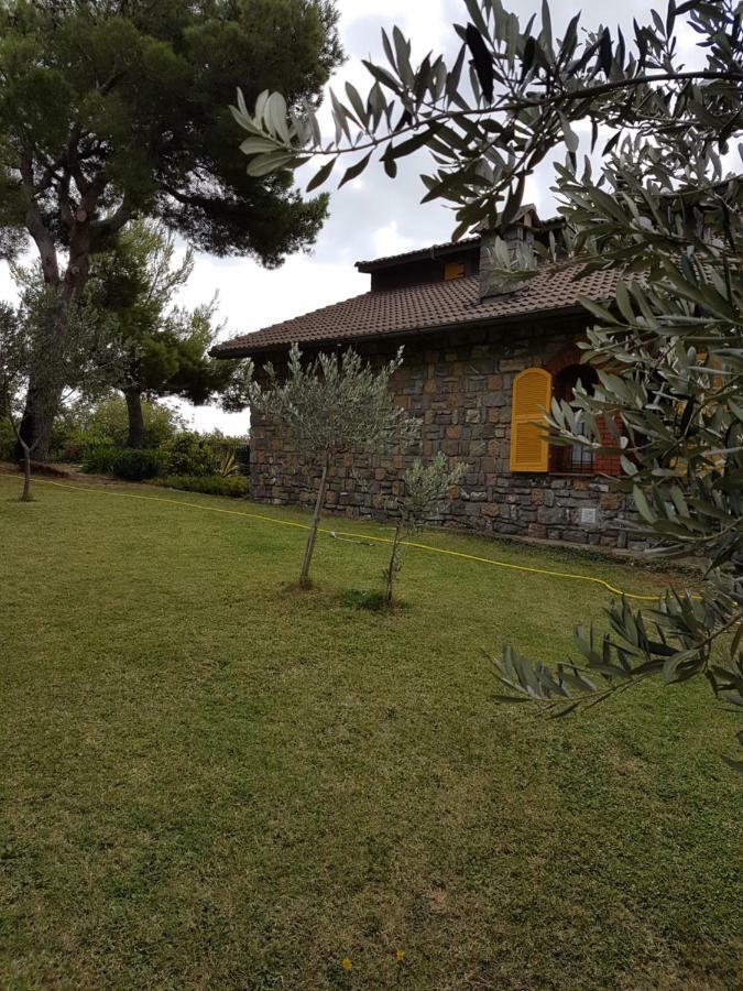 Villa Fior Di Lavanda Cisano sul Neva Dış mekan fotoğraf