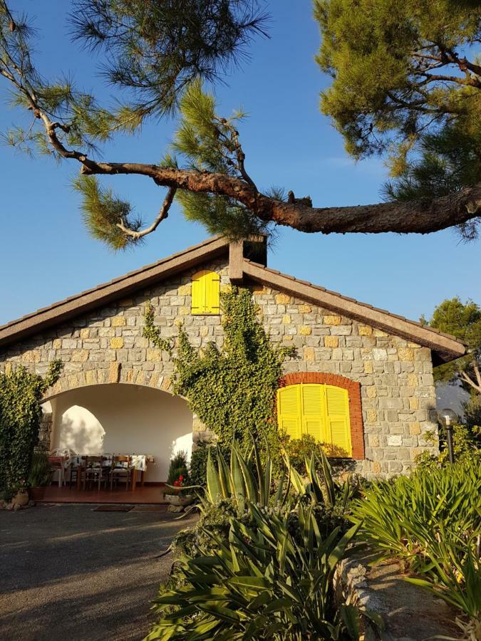 Villa Fior Di Lavanda Cisano sul Neva Dış mekan fotoğraf